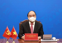 Chủ tịch nước Nguyễn Xuân Phúc điện đàm với ông Tập Cận Bình