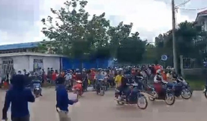 Cả nghìn công nhân Campuchia tháo chạy vì COVID-19?