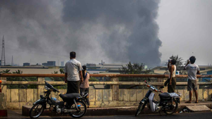 Tòa án Myanmar bỏ tù 28 người liên quan vụ đốt nhà máy Trung Quốc