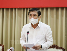 TP.HCM kiến nghị Chính phủ, Bộ Y tế hỗ trợ tìm nguồn cung vaccine COVID-19