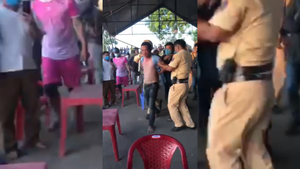 Video: Tài xế nhốt CSGT trên xe, điều khiển xe tông vào lán của chốt kiểm dịch