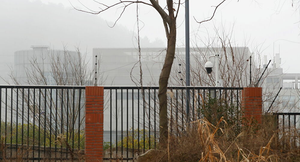 Sau Mỹ, tình báo Anh tin COVID-19 có thể rò rỉ từ phòng thí nghiệm