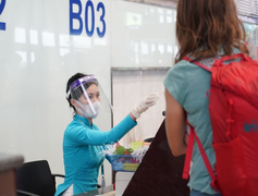 'Chìa khóa' nào mở cửa bầu trời, thông thương đường hàng không quốc tế?