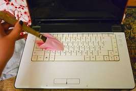 6 mẹo làm sạch máy tính dễ dàng và hiệu quả