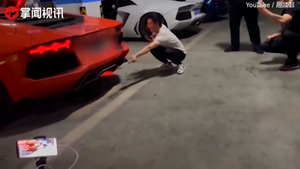 Video: Dùng lửa ống xả nướng thịt, siêu xe Lamborghini bốc khói 