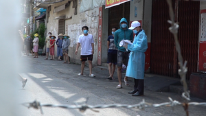 Video: Cuộc sống bên trong khu cách ly ở tâm dịch Gò Vấp