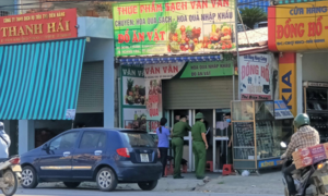 Cả nhà hành hung, đập tài sản hàng xóm: Giám đốc Cty điện ở Thanh Hóa nói gì?