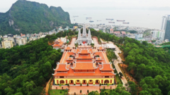 Bảo Hải Linh Thông Tự - sức hút từ kiến trúc chùa Việt cổ độc đáo