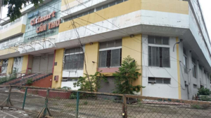 Thất thoát hơn 300 tỷ đồng ở Agribank Cần Thơ: Hoãn xử vì luật sư ở vùng dịch