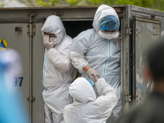 F1 ở Lâm Đồng nhờ người cách ly hộ