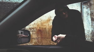 Xót xa cậu bé 9 tuổi thành tay buôn ma túy trẻ nhất nước Anh