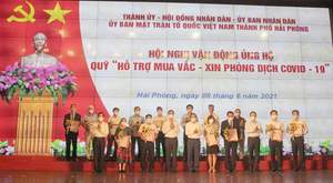 Hải Phòng tiếp nhận 250 tỷ đồng mua vaccine COVID-19