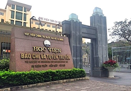 Ra quyết định thu học phí gây tranh cãi, HV Báo chí và Tuyên truyền lên tiếng