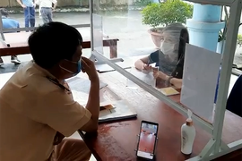 Phạt 17 triệu đồng nữ tài xế ô tô đi ngược chiều trên cao tốc Nội Bài – Lào Cai