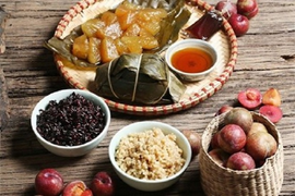 Bài cúng Tết Đoan Ngọ theo Văn khấn cổ truyền Việt Nam