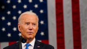 Ông Biden: Mỹ chia sẻ vaccine không có ràng buộc ân huệ hay nhượng bộ
