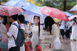 Chuyên gia cảnh báo thời tiết Hà Nội nguy hiểm trong ngày thi vào lớp 10