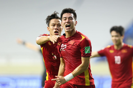 Video: Tiến Linh ghi bàn thắng, Việt Nam 1-0 Malaysia