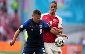 Trực tiếp: Eriksen hồi tỉnh, tiếp tục trận Đan Mạch vs Phần Lan 