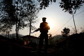 Quân đội Myanmar cáo buộc nhóm vũ trang dân tộc sát hại 25 công nhân