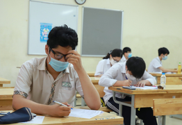 Đề Địa lý vào lớp 10 chuyên của Hà Nội