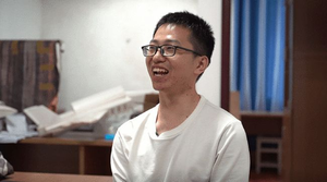 Chàng sinh viên bại não có 8 bằng sáng chế quốc gia 