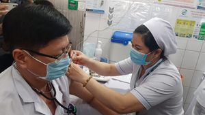 TP.HCM sẽ được nhận 800.000 liều vaccine COVID-19