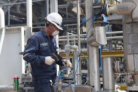 Nỗ lực tăng nguồn cung phân bón cho bà con nông dân