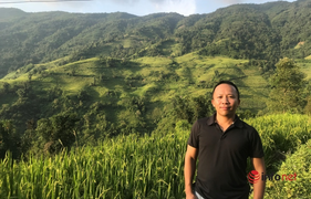 Giám đốc ngậm ngùi bán 4 lô đất, làm nghề tay trái để nuôi quân qua đại dịch