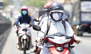 Nắng nóng trên 40 độ C ở Bắc và Trung Bộ kéo dài đến khi nào?