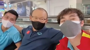 Video: Văn Toàn dạy thầy Park nói 'cảm ơn' bằng tiếng Việt 