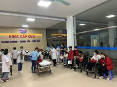 Công nhân khu công nghiệp ở Hải Phòng nhập viện sau bữa ăn ca
