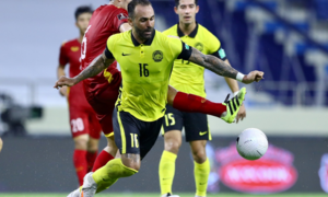 HLV Malaysia: 'Rất khó ghi bàn vào lưới tuyển Việt Nam'