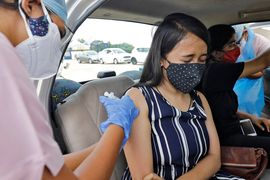 Ấn Độ lập kỷ lục tiêm 5 triệu liều vaccine COVID-19 trong ngày