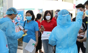 Petrovietnam chuyển 400 tỷ đồng đến Quỹ vaccine phòng, chống COVID-19