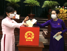 Chân dung 5 Phó Chủ tịch UBND TP.HCM nhiệm kỳ mới