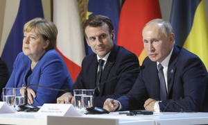 Merkel-Macron đề xuất gặp Putin, lãnh đạo các nước EU gạt phăng