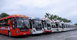 Từ 1/7, giảm 20-30% phí đường bộ và hàng không