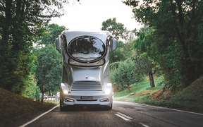 Video: Những căn nhà di động mang phong cách hoàng gia