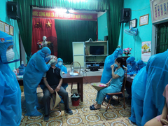 Thái Bình: Con gái bệnh nhân đi xe khách Bắc - Nam dương tính với SARS-CoV-2