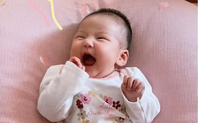 Diễn viên Bảo Thanh lần đầu khoe con gái