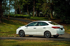 Đi tìm ‘ông vua’ về tiết kiệm chi phí phân khúc sedan hạng B