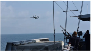 Hà Lan tố Nga quấy rối tàu khu trục, Moskva lập tức tung video bác bỏ