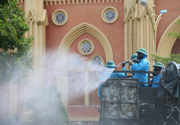 Một người Hà Tĩnh nghi mắc COVID-19 đã tự khỏi, lây cho 22 người