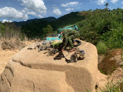 Tái tìm kiếm 11 công nhân còn mất tích ở Rào Trăng 3: Phát hiện nhiều vật dụng