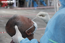 Đợt dịch COVID-19 thứ 4 ở TP.HCM: 224 bệnh nhân triệu chứng nặng