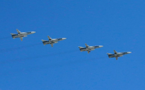 NATO tập trận rầm rộ ở Biển Đen, Nga diễn tập ném bom tàu chiến