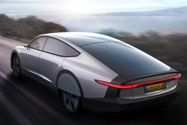 Video: Cận cảnh những mẫu xe điện chạy bằng năng lượng mặt trời