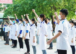 150 y, bác sỹ Đà Nẵng vào TP.HCM chống dịch COVID-19