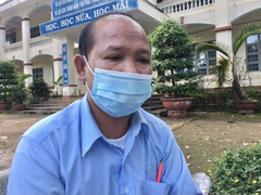 Gia Lai: Cán bộ xã 4 lần đi thi tốt nghiệp THPT